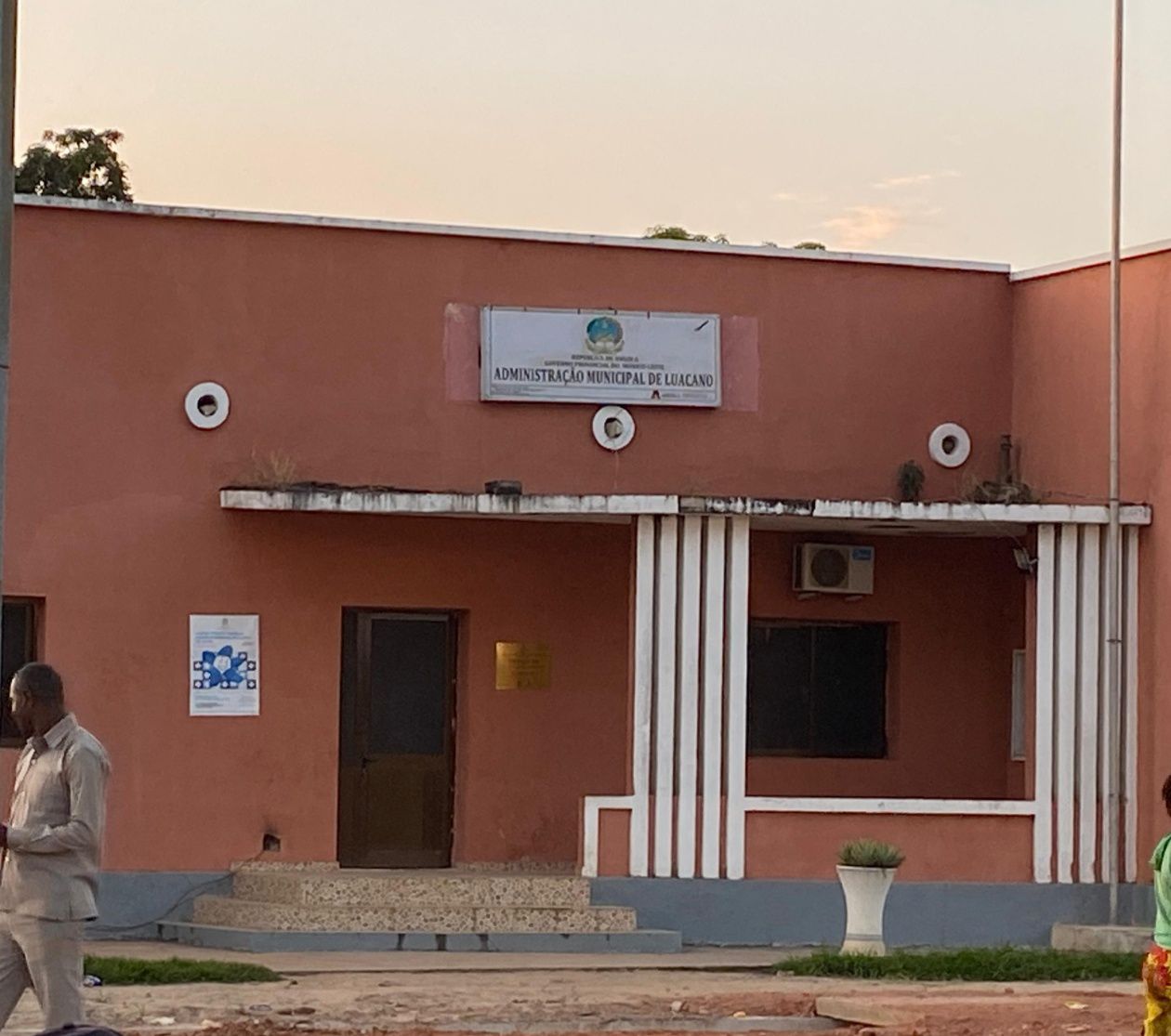 FALTA DE LEGISLAÇÃO IMPEDE FUNCIONAMENTO DO INSTITUTO POLITÉCNICO CONCLUÍDO NO LUACANO