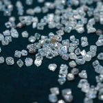 ANGOLA TRAVA VENDA DE DIAMANTES PEQUENOS PARA VALORIZAR MERCADO INTERNACIONAL